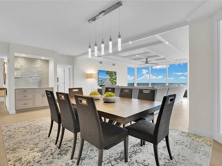 7515 Pelican Bay Blvd #17D — Photo 5
