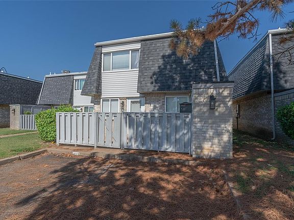 2nd image of 1633 Claudia Dr