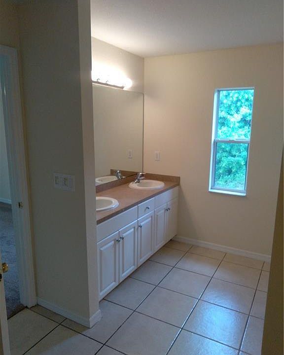 Home For Sale In Lehigh Acres