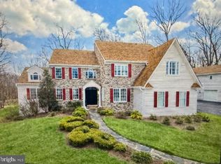 2104 Squirrel Hill Rd, Schwenksville, PA 19473