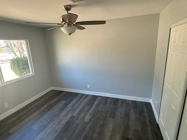 8545 Amador Ave — Photo 9