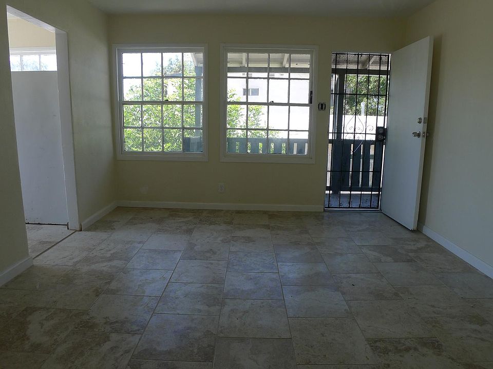 1st image of 4767 Orange Ave
