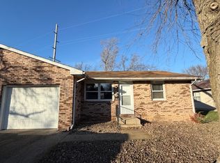 300 Price Ave #300, Mattoon, IL 61938