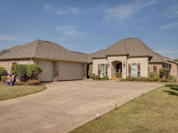 150 E Shore Rd, Monroe, LA 71203