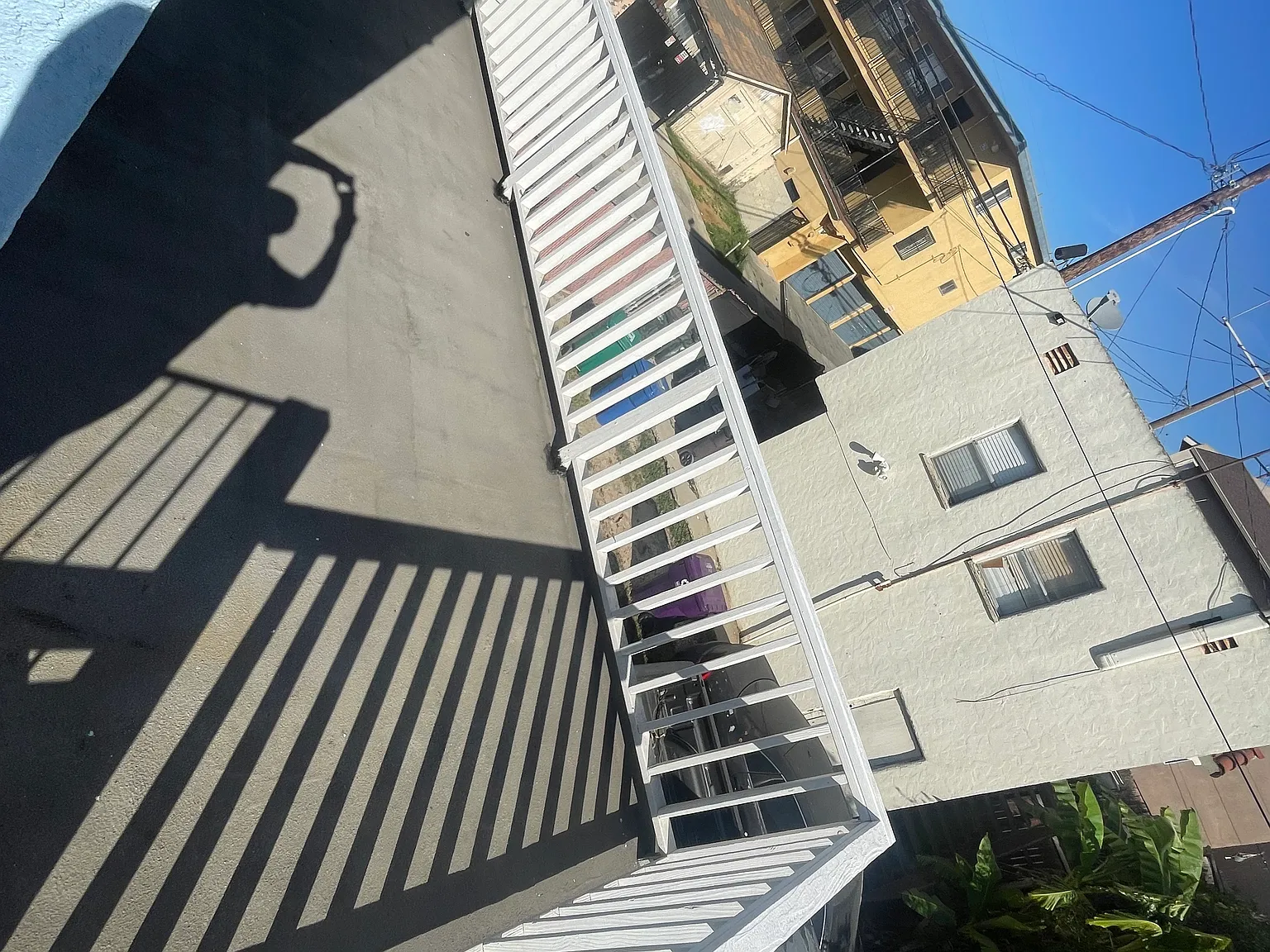 323 W 17th St — Photo 4