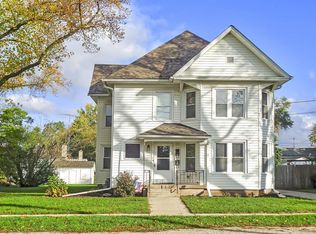 816 12th Ave, Union Grove, WI 53182