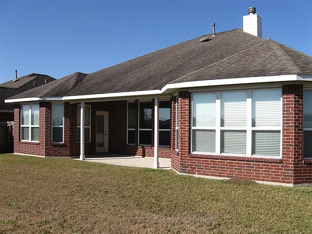 1402 Chandler Cv — Photo 15