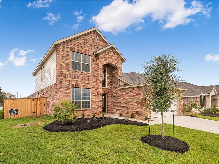 5307 Sleepy Fox Ln — Photo 2