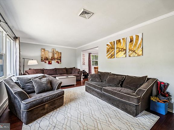 5th image of 507 Childs Ave