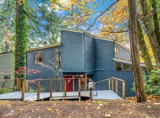 728 SW Cheltenham St, Portland, OR 97239