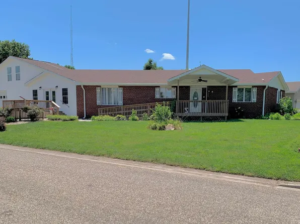 309 W Vandalia Rd, South Jacksonville, IL 62650