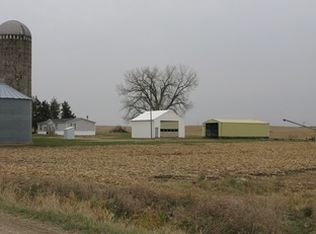 11262 P Ave, Parkersburg, IA 50665