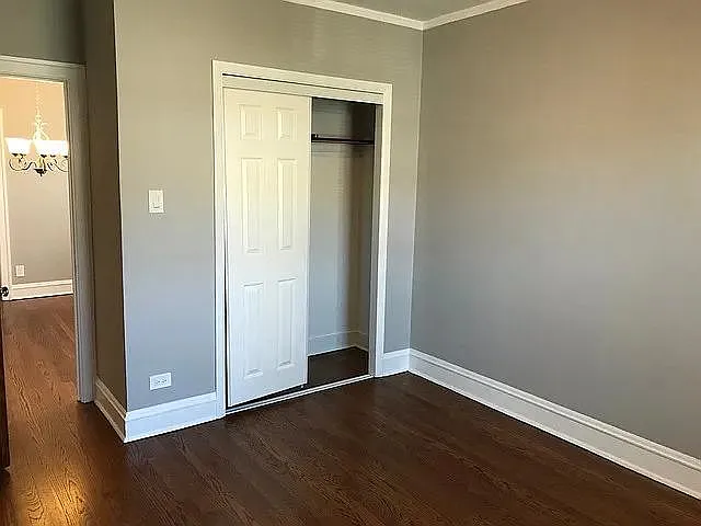 5758 N Maplewood Ave #1 — Photo 8