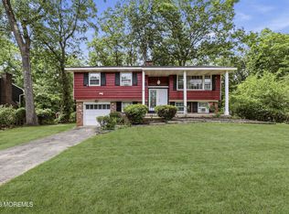 37 Raymond Ave, Toms River, NJ 08755