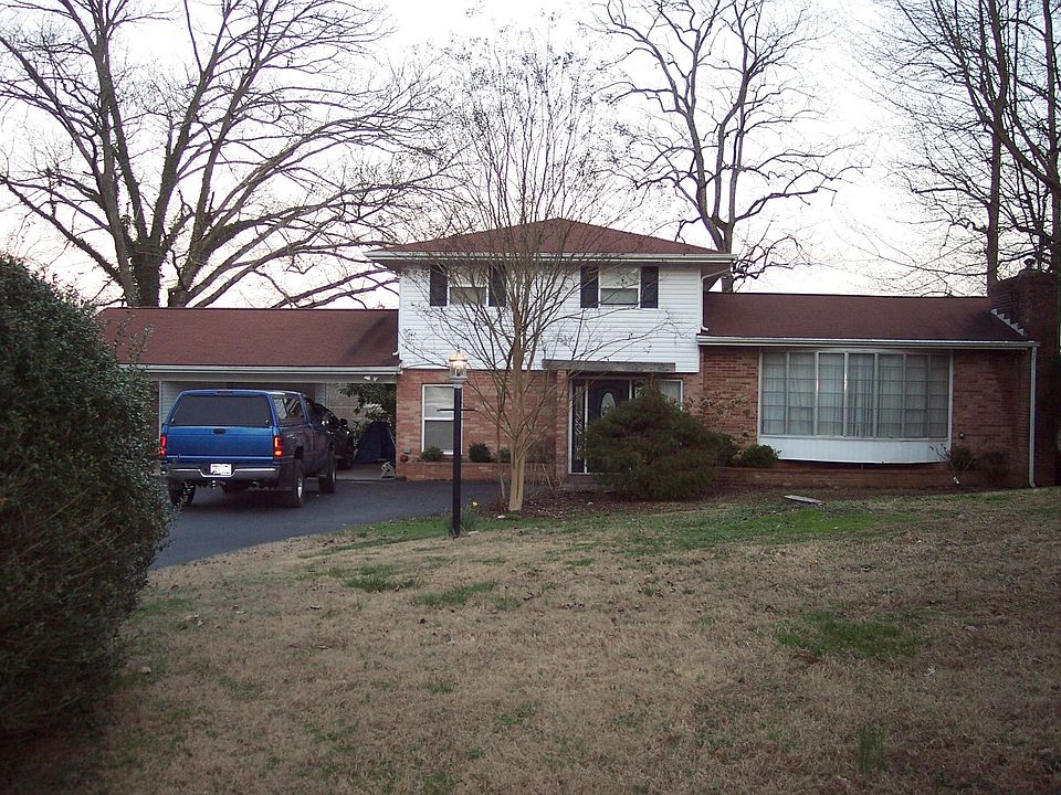 1st image of 120 Hilltop Ln
