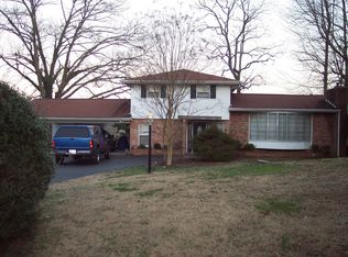 120 Hilltop Ln, Kingston, TN 37763