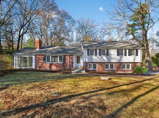 1 Crest Dr W, Dover, MA 02030