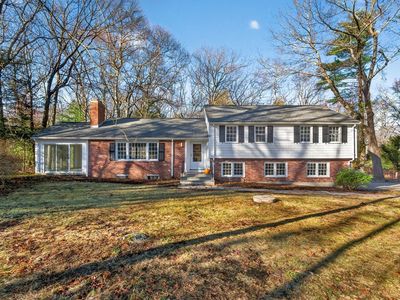 1 Crest Dr W, Dover, MA, 02030