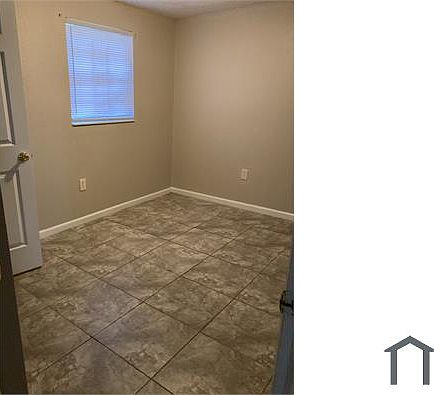 4th image of 2605 E 26th Ave