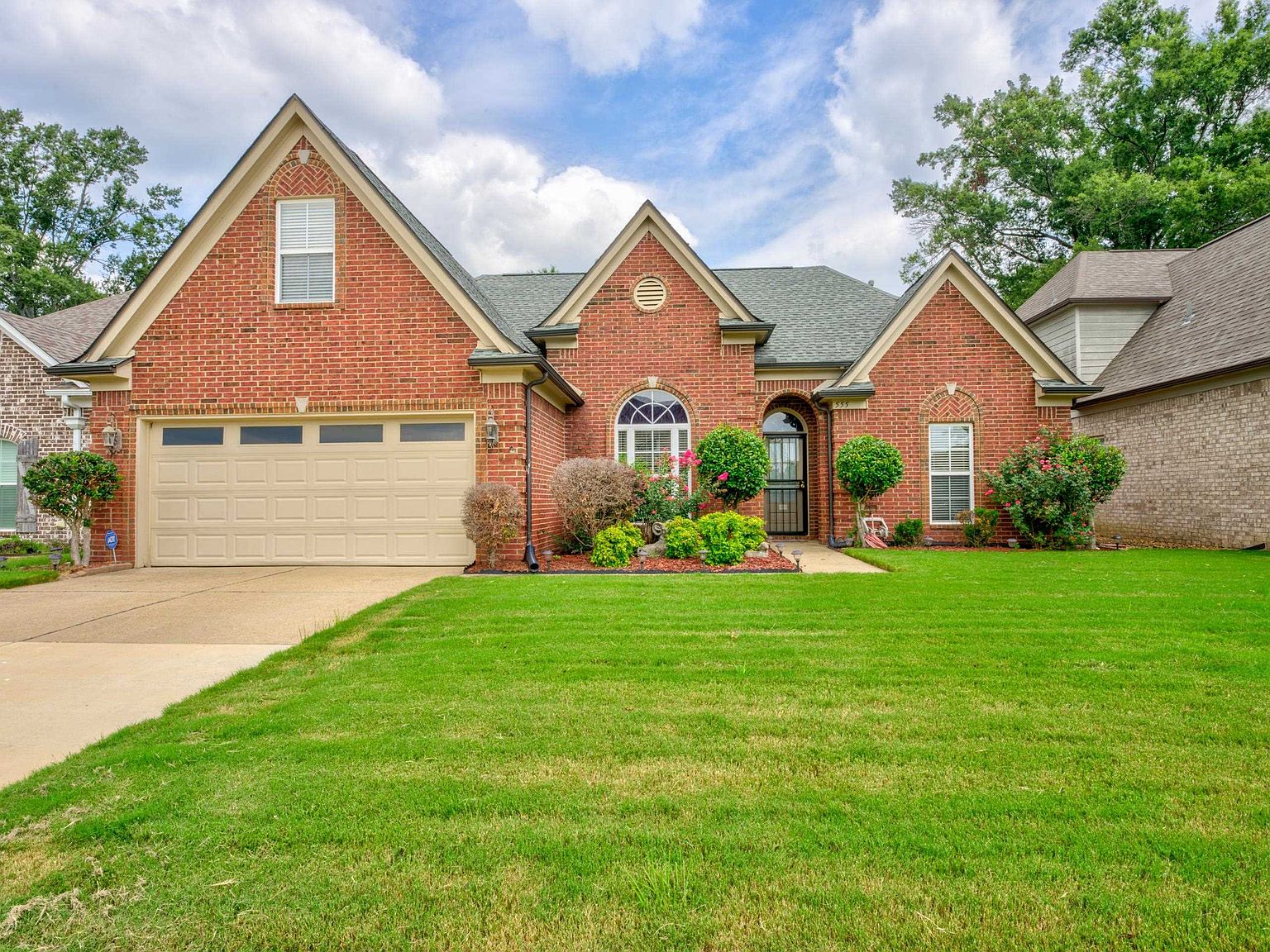 555 Cherokee Cir, Oakland, TN 38060 Zillow