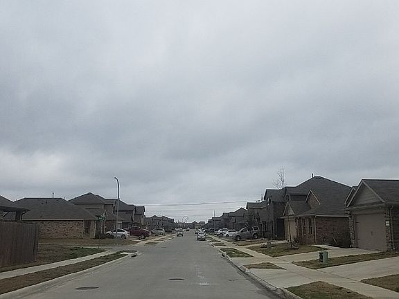 5th image of 6308 Skipper Ln