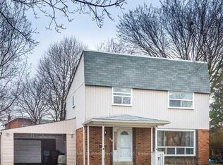 30 Goodless Ct, Toronto, ON M1B 1A1