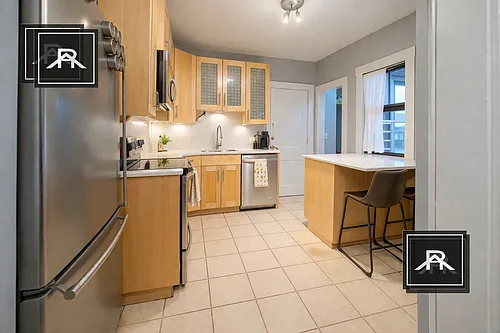 1469 Commonwealth Ave #1 Photo 1