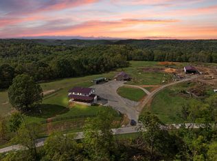 1250 Oak Ridge Rd, Vanceburg, KY 41179