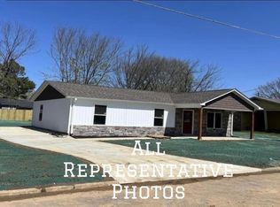 60 Webb St, Bells, TN 38006