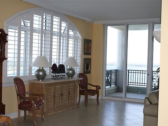 4th image of 3203 Bayshore Blvd Unit 1701