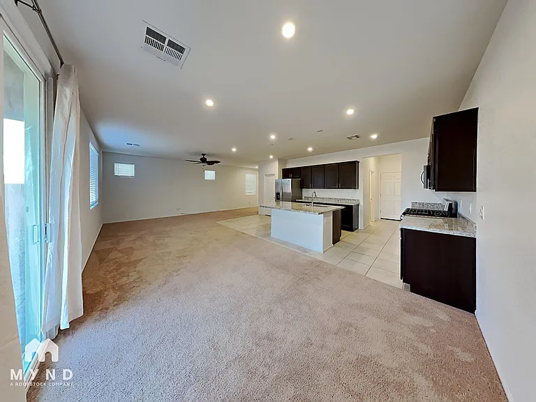9184 Lynea Ct — Photo 6