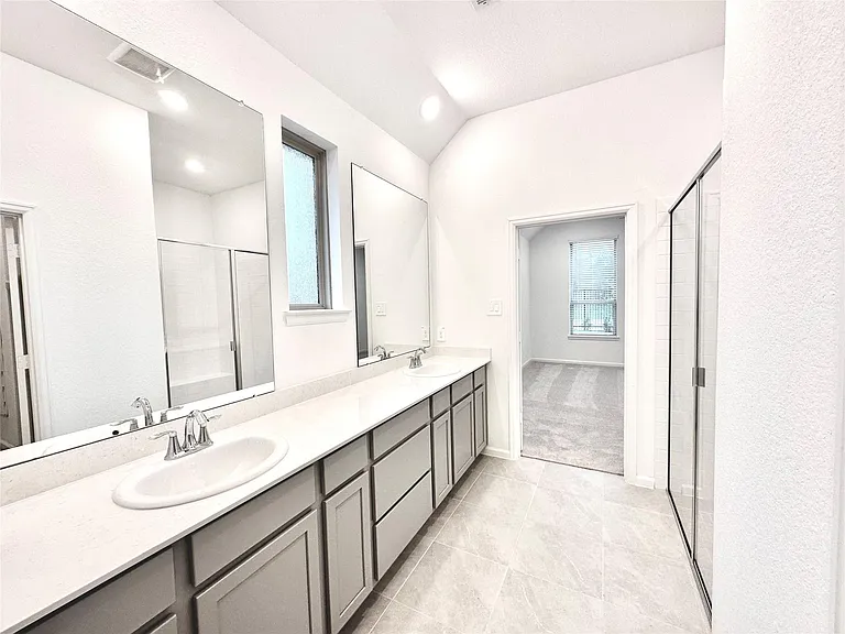 18330 Tiger Flowers Dr — Photo 12