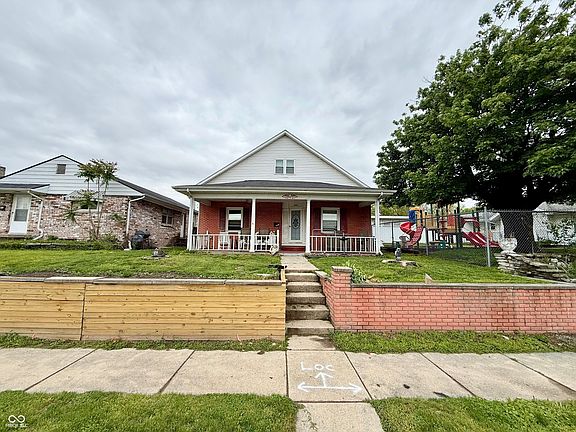 2nd image of 2821 Morton St
