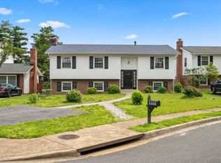 6523 Riefton Ct, Alexandria, VA 22310
