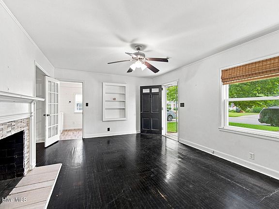 2nd image of 106 S Griffin Street