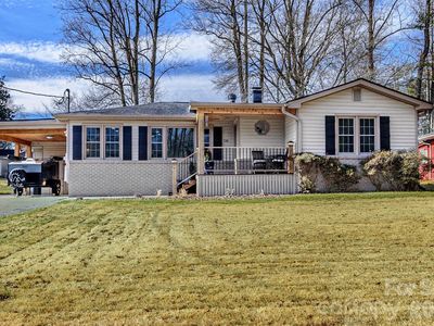 116 Thornbird Ave, Hendersonville, NC, 28792