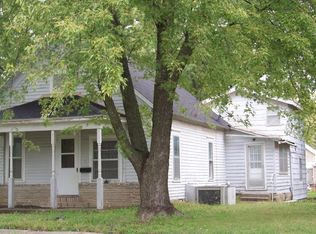 112 S Western Ave, Chanute, KS 66720