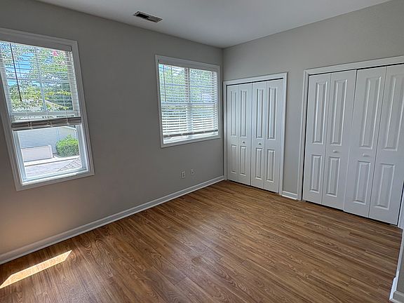 3rd image of 5617 Moss Vine Pl