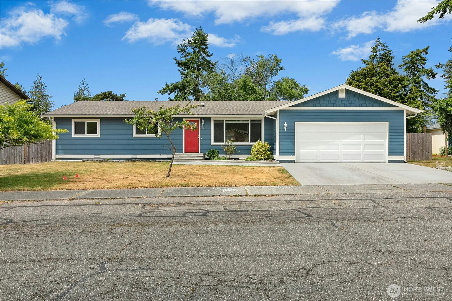 889 SW Kingma Court photo 1