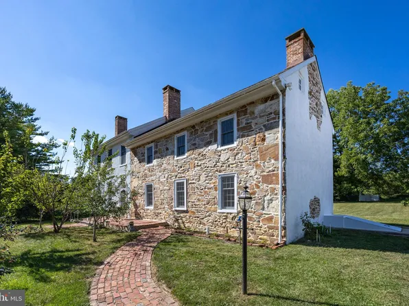 609 W Lincoln Hwy, Exton, PA 19341