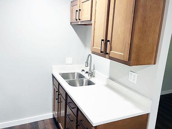 2nd image of 3051 Marshall Ave #3060-109
