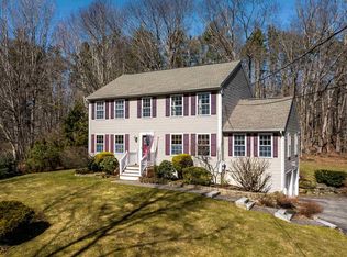 15 Wadleigh Falls Rd, Lee, NH 03861
