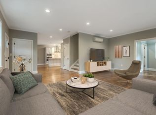 245 Franklin St, Reading, MA 01867