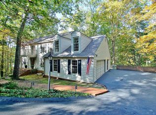 4867 Hunting Hills Dr, Roanoke, VA 24018