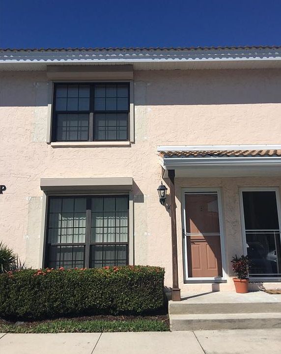 1st image of 16 Marco Villas Dr Ph 4