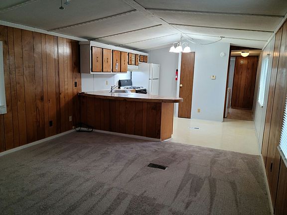 2nd image of 3200 N M 63 Lot 9