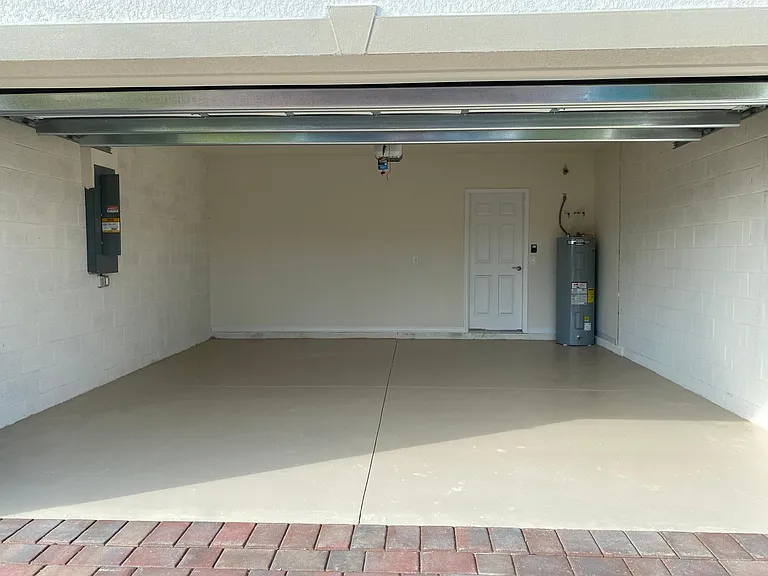 1207 SW Embers Ter — Photo 18