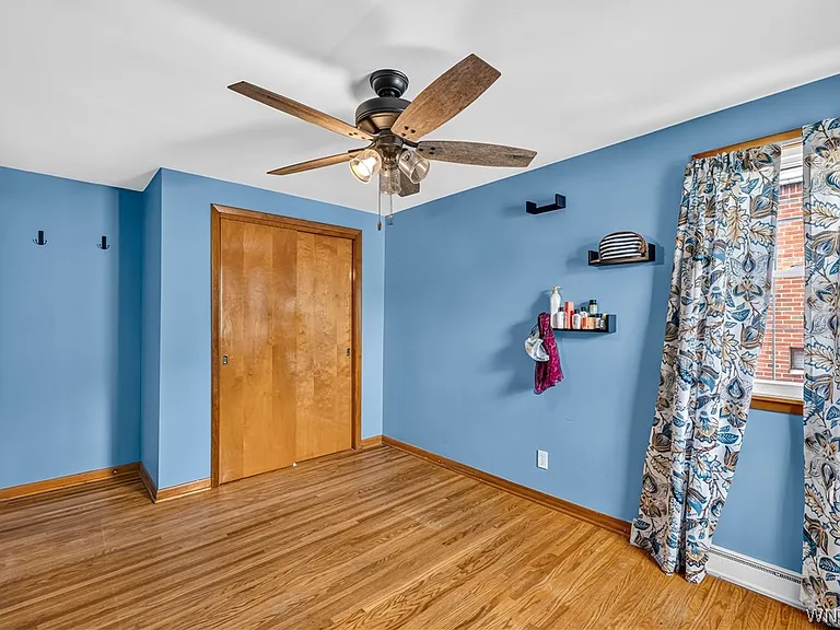 28 Parkview Ter — Photo 13