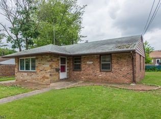 46 Sharon Ave, Edison, NJ 08817