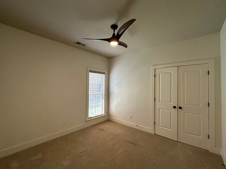 358 Kingston Cir — Photo 18
